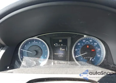 2016 Toyota Camry Le z USA, uszkodzony, nr VIN 4T4BF1FK4GR556676